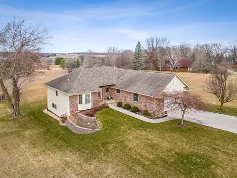 Exterior - 1809 Darby, Lake Summerset, IL 61019 photo 8 of 8