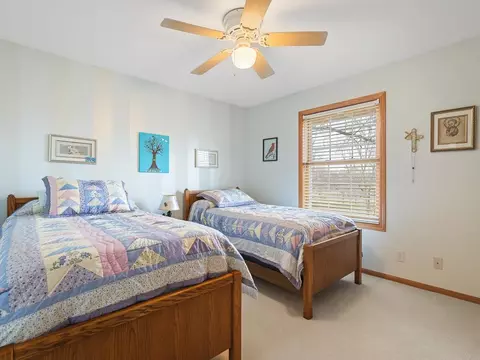 Bedroom - 1809 Darby, Lake Summerset, IL 61019 photo 4 of 5