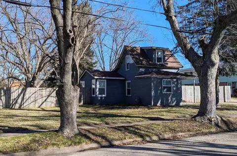 212 Rose Ave, Loves Park, IL 61111