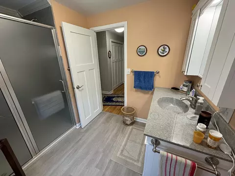 Bath - 630 E Franklin St, Lanark, IL 61046 photo 4 of 4