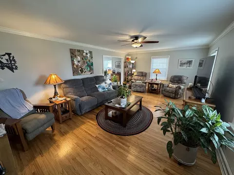 Living - 630 E Franklin St, Lanark, IL 61046 photo 3 of 11