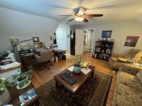 Living - 630 E Franklin St, Lanark, IL 61046 photo 8 of 11