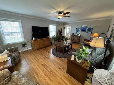Living - 630 E Franklin St, Lanark, IL 61046 photo 1 of 11