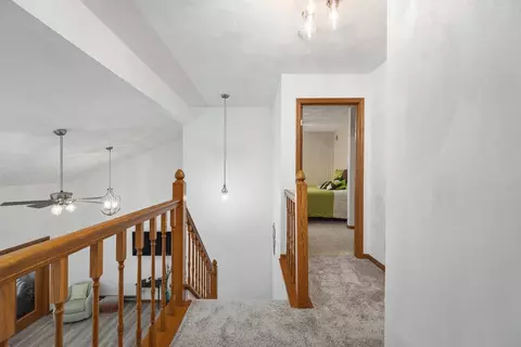Entry Way - 865 Breckenboro Rd, Lake Summerset, IL 61019 photo 1 of 2