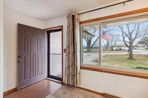 Bedroom - 1924 Schell Dr, Rockford, IL 61109 photo 1 of 4