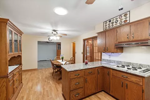Kitchen - 1924 Schell Dr, Rockford, IL 61109 photo 6 of 7