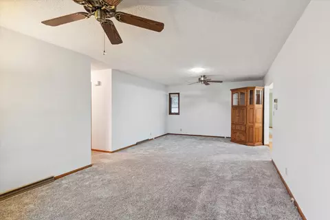 Living - 1924 Schell Dr, Rockford, IL 61109 photo 1 of 4