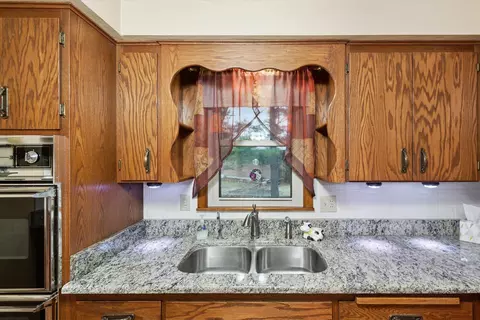 Kitchen - 1924 Schell Dr, Rockford, IL 61109 photo 3 of 7