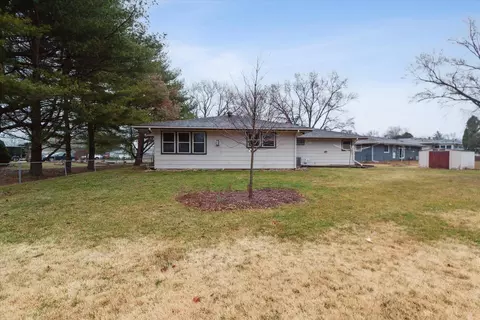 Exterior - 1924 Schell Dr, Rockford, IL 61109 photo 8 of 12