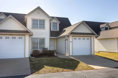 15 A310 Deer Run Ln, Apple River, IL 61001