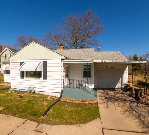 1550 Rural St, Rockford, IL 61108