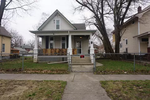 1818 S 5th St, Rockford, IL 61104