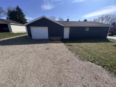 102 E Snyder, Davis, IL 61019 photo 16