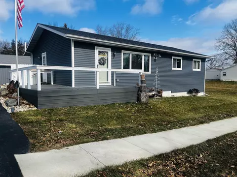 102 E Snyder, Davis, IL 61019 photo 3