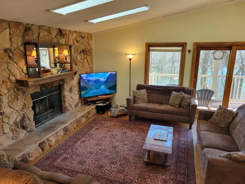 7 A25 Broken Lance Ln, Apple River, IL 61001 photo 4