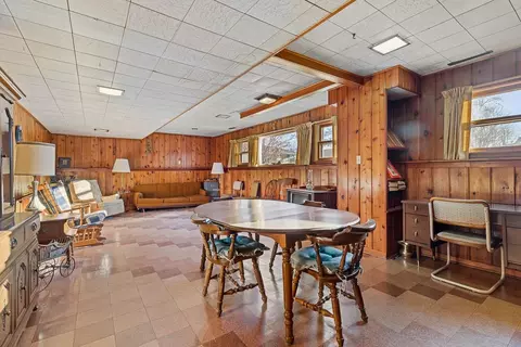 1112 Jackson St, Pecatonica, IL 61063 photo 16