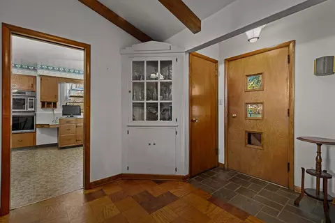 1112 Jackson St, Pecatonica, IL 61063 photo 3