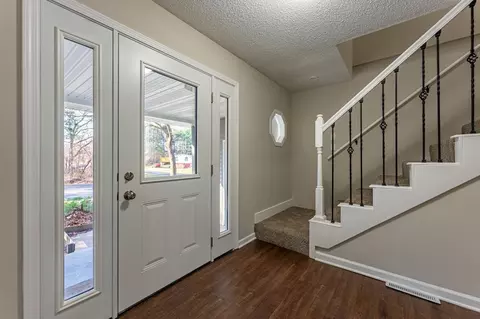 372 Oak Park Ave, Dixon, IL 61021 photo 5