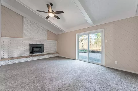 372 Oak Park Ave, Dixon, IL 61021 photo 15