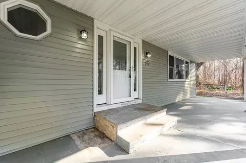 372 Oak Park Ave, Dixon, IL 61021 photo 4