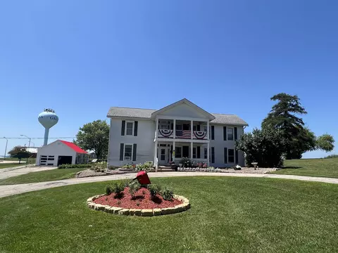 11410 W Us Route 20, Galena, IL 61036
