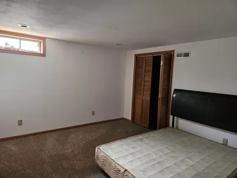 Bedroom - 10590 Meadowsweet Ln, Roscoe, IL 61073 photo 5 of 5
