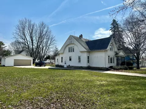 215 Plummer Ave, Chadwick, IL 61014 photo 20