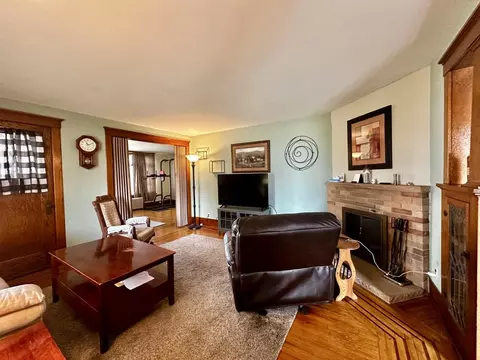 215 Plummer Ave, Chadwick, IL 61014 photo 8