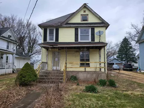 205 E Chicago Ave, Davis Junction, IL 61020