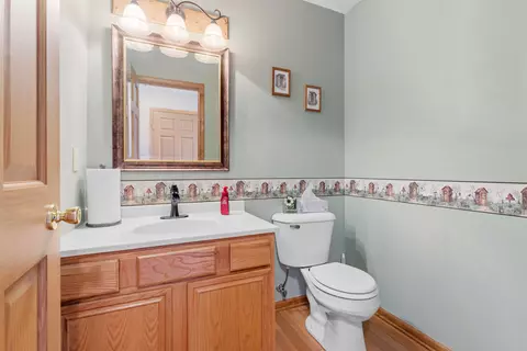 9979 Sara Dr, Roscoe, IL 61073 photo 9