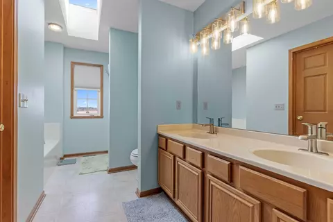 9979 Sara Dr, Roscoe, IL 61073 photo 12