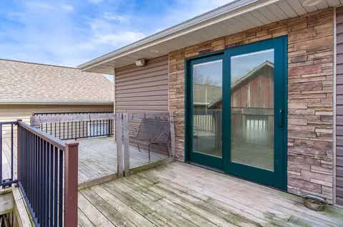 Exterior - 10760 E Rock Grove Rd, Davis, IL 61019 photo 14 of 30