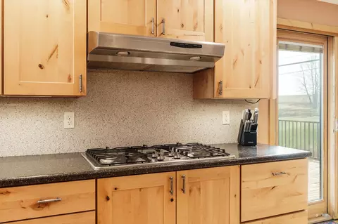 Kitchen - 10760 E Rock Grove Rd, Davis, IL 61019 photo 6 of 9