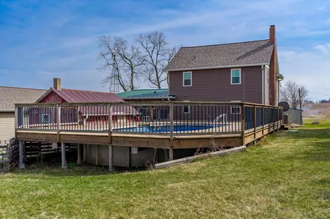 Exterior - 10760 E Rock Grove Rd, Davis, IL 61019 photo 9 of 30