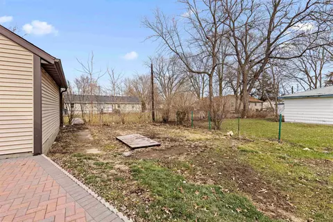 1214 Samuelson Rd, Rockford, IL 61109 photo 13