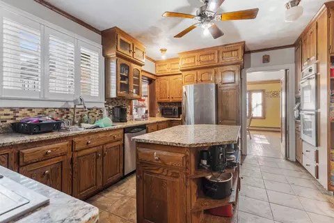 2602 E State St, Rockford, IL 61107 photo 8