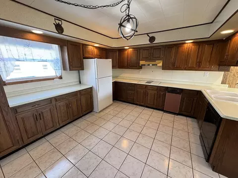 Kitchen - 104 Calvert Ave, Chadwick, IL 61014 photo 2 of 4