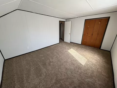 Bedroom - 104 Calvert Ave, Chadwick, IL 61014 photo 5 of 11