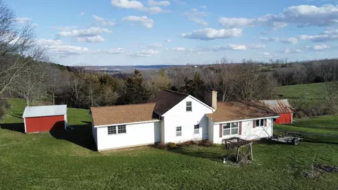 Exterior - 6569 S Speer Rd, Hanover, IL 61041 photo 6 of 16