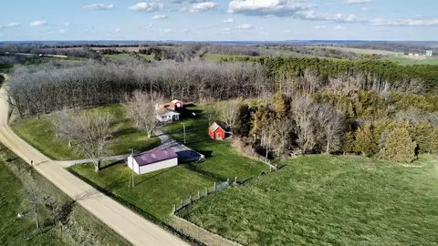View/Area - 6569 S Speer Rd, Hanover, IL 61041 photo 7 of 22