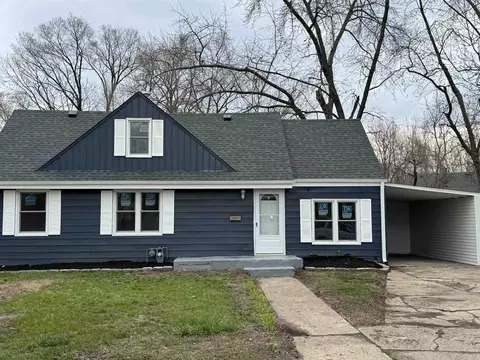 734 River Park, Loves Park, IL 61111