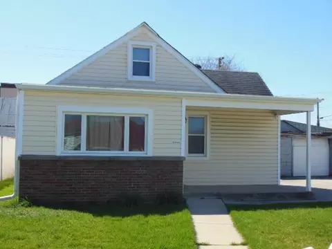 507 Anna Ave, Machesney Park, IL 61115