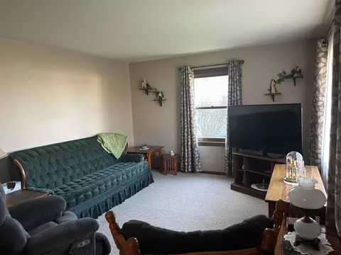 1125 Madison St, Pecatonica, IL 61063 photo 2