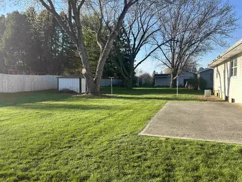1125 Madison St, Pecatonica, IL 61063 photo 22