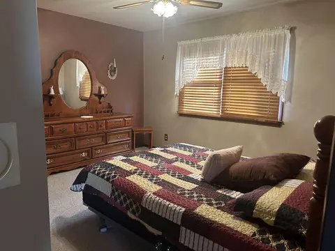 1125 Madison St, Pecatonica, IL 61063 photo 8
