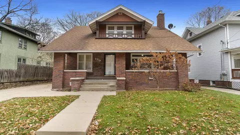 130 S Gardiner Ave, Rockford, IL 61104