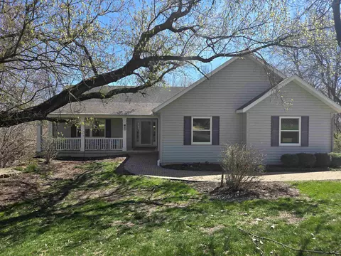 8 A282 Madison Ct, Apple River, IL 61001