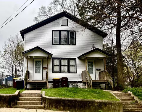 1502 Fairview Ave, Rockford, IL 61101