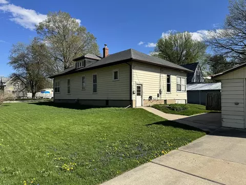 Exterior - 430 N Main St, Chadwick, IL 61014 photo 5 of 6