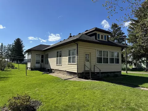 Exterior - 430 N Main St, Chadwick, IL 61014 photo 3 of 6